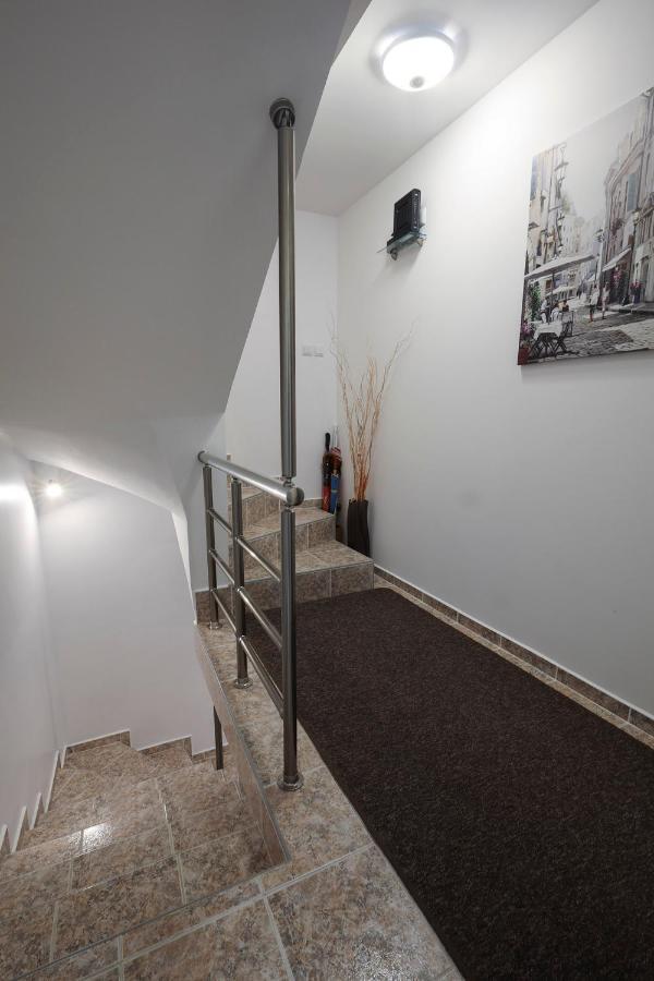 Kabakum Apartments Alen Mak 골든샌드 외부 사진